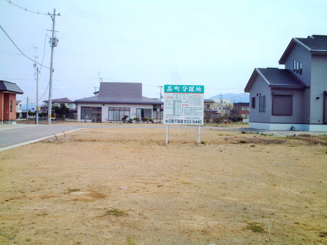 秋田県鹿角市花輪字寺ノ後にある茜町分譲地の写真